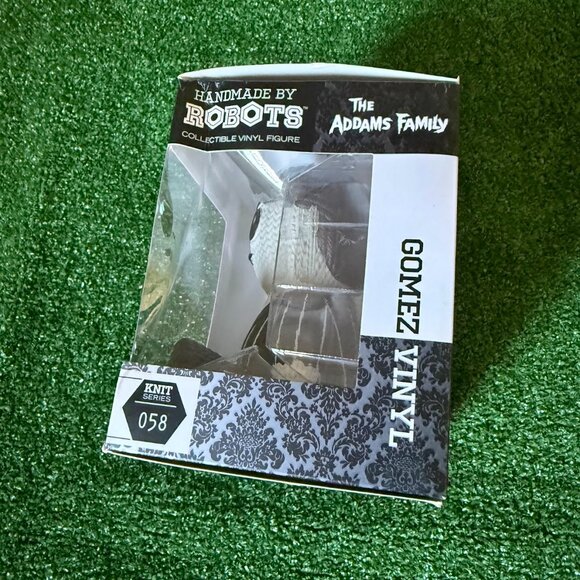 The Addams Family Gomez Handmade by Robots Knit Series #058 Vinyl Figure NEW - Picture 8 of 13